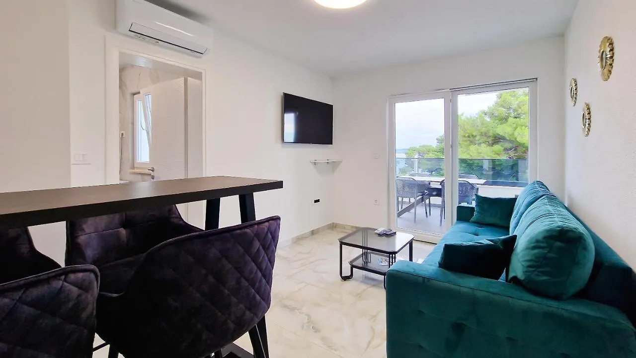 Villa Apartments Marko & Simun Kaštela