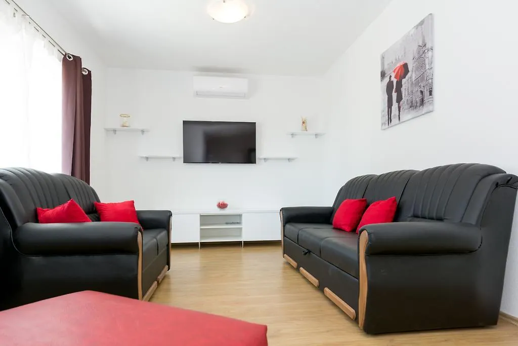 Villa Apartments Marko & Simun Kaštela 0*,